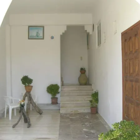 Appart hôtel La Cite Family Hotel & Apartments-Studio For 3